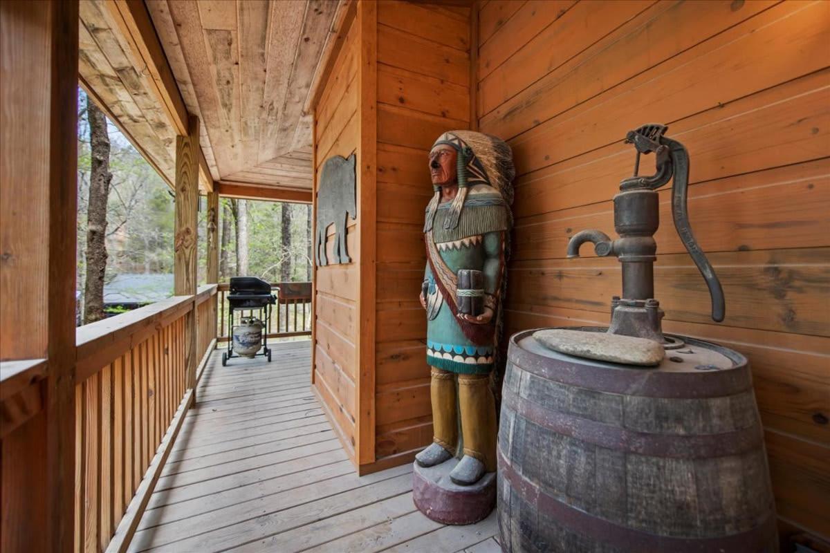 Vila Cozy Cabin Beside Briar Creek, Fire Pit, Wifi Ellijay Exteriér fotografie